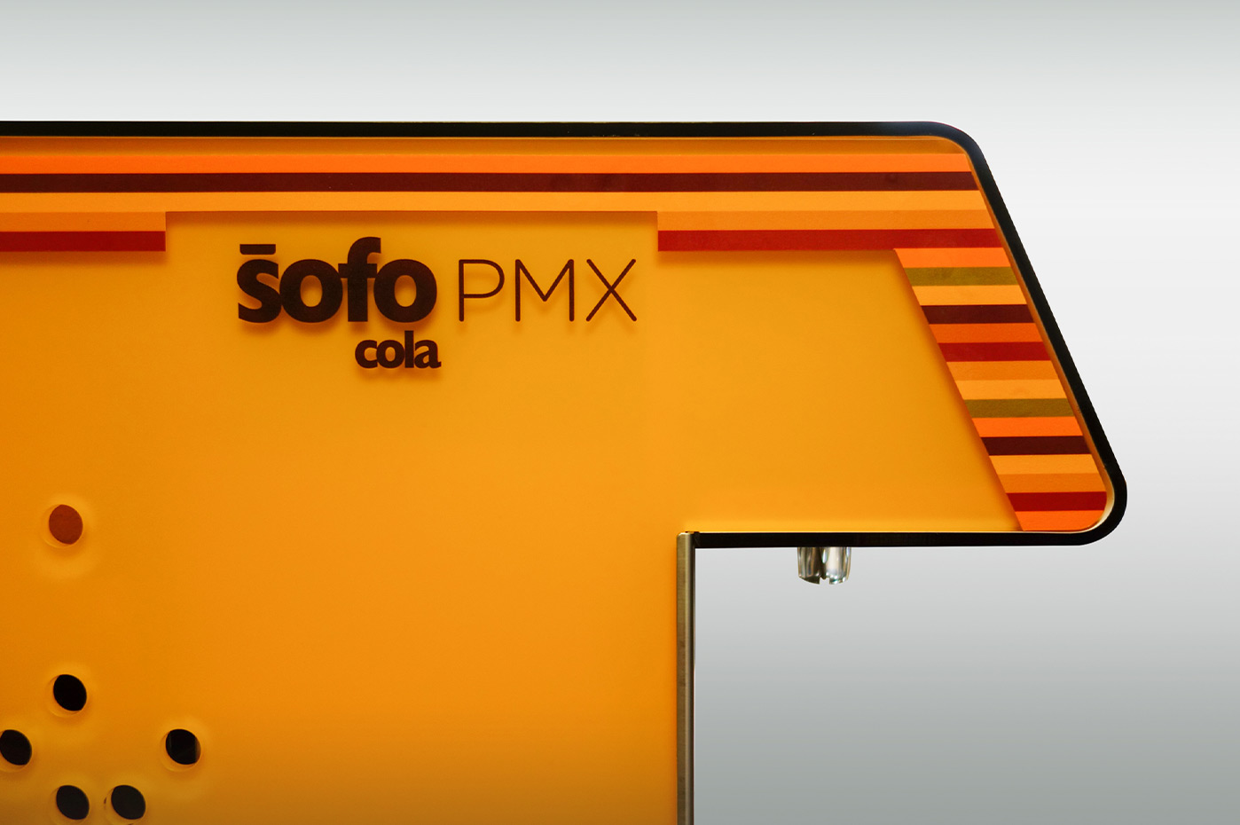 Detail čapovacieho stroja PMX Šofo cola | produktový dizajn | priemyselný dizajn
